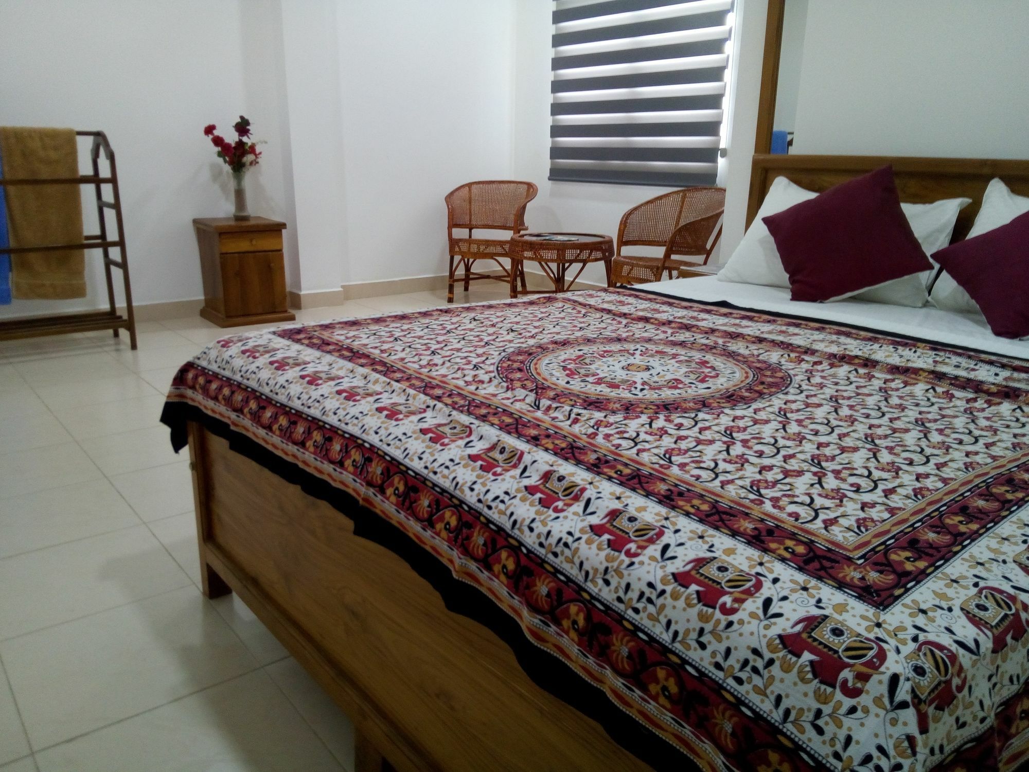 Ocean Pebbles Apartment Dehiwala-Mount Lavinia Exterior photo